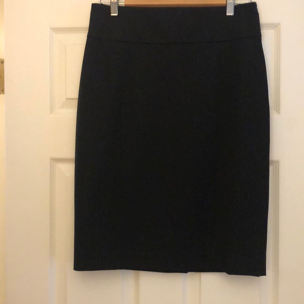 Teenflo skirt size 8 black